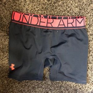 Youth large under armor shorts
